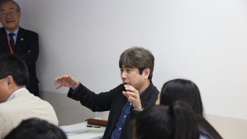 learning-more-about-vju-to-explore-the-world-–-class-education-1551329325