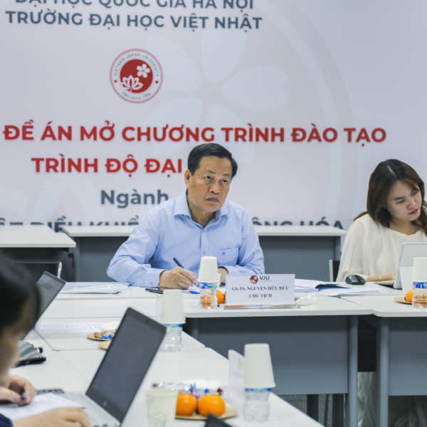 HỘI ĐỒNG THẨM ĐỊNH CHƯƠNG TRÌNH ĐÀO TẠO CÔNG NGHỆ CHIP BÁN DẪN