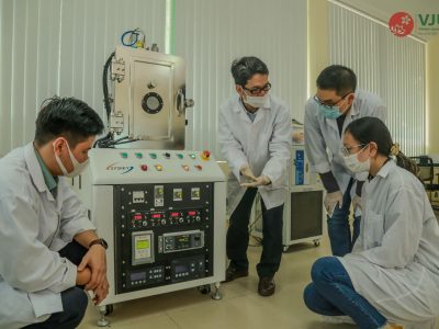 Lab photo 2